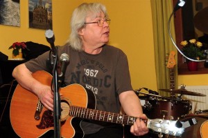 172639 204629246217044 8172048 o