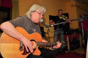 183383 204629422883693 7062535 n