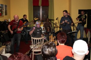 183536 204630746216894 6661166 n