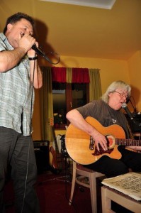 184918 204629672883668 2324565 n