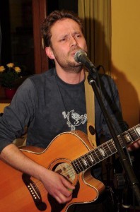 185601 204628666217102 3371749 n