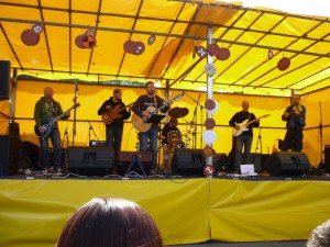 562238 439070492772917 2017522077 n