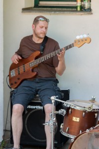 553809 468002743213025 329451698 n