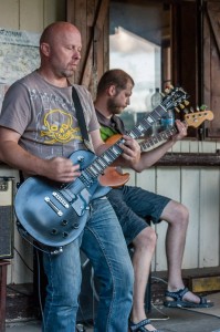 576019 482836235063009 1596582344 n