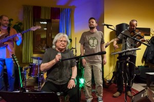 10153279 775452462468050 1480281323270287433 n