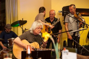 1514598 775452675801362 3853411130893620503 n